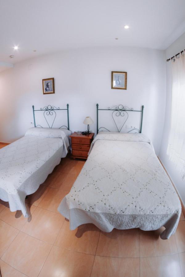 Hotel Delphos Моралеха Екстериор снимка