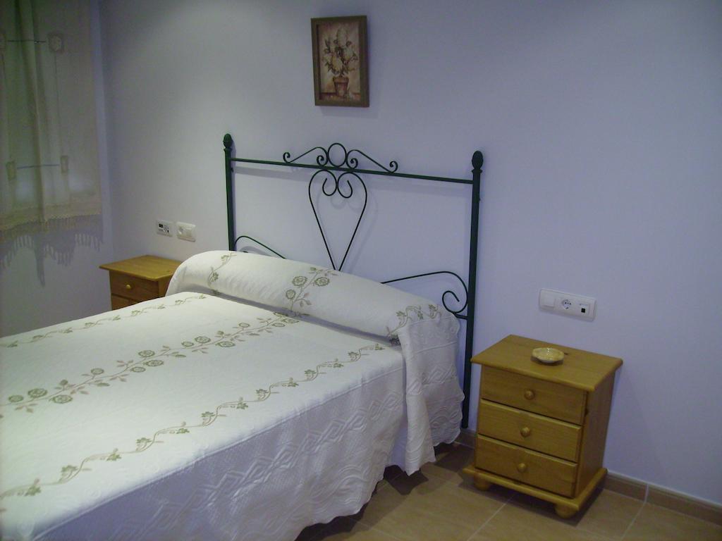 Hotel Delphos Моралеха Стая снимка